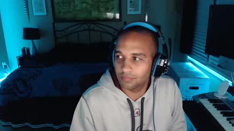 a4orce online show from December 24, 5:27 am