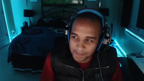 a4orce online show from January 4, 11:38 pm