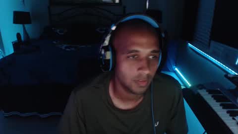 a4orce online show from October 4, 2:09 am