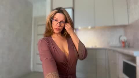        online show from October 13, 8:14 am