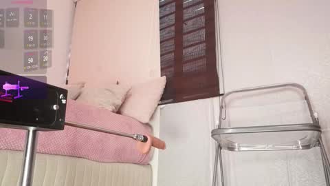 Snapshot of a__vanellopecute chatting on February 15, 11:19 am Alexandra online show from February 15, 11:19 am