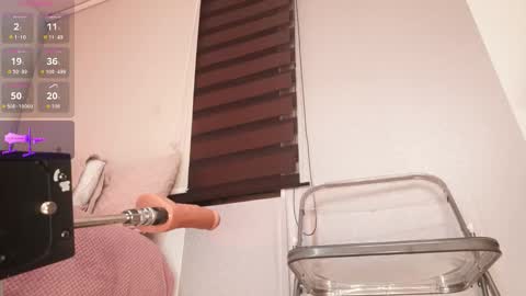 Snapshot of a__vanellopecute chatting on March 4, 9:04 am Alexandra online show from March 4, 9:04 am