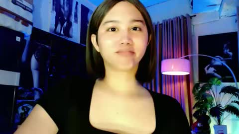 Snapshot of a_r_i_a_n_n_a chatting on October 15, 7:30 am Lovely Yana online show from October 15, 7:30 am