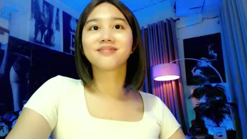 Snapshot of a_r_i_a_n_n_a chatting on November 14, 11:31 am Lovely Yana online show from November 14, 11:31 am