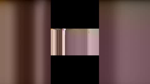 Snapshot of a_rae93 chatting on January 10, 9:55 am a_rae93 online show from January 10, 9:55 am