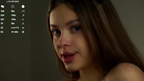 Lina online show from December 19, 3:19 pm