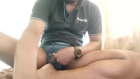 Snapshot of aachujos97 chatting on January 6, 3:54 am Aachujos online show from January 6, 3:54 am