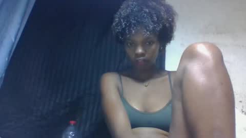 aadienne online show from May 9, 8:19 am