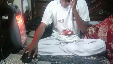 aakhan804 online show from February 19, 7:05 pm