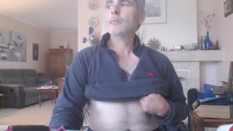 Aalex1717 online show from November 6, 8:26 am