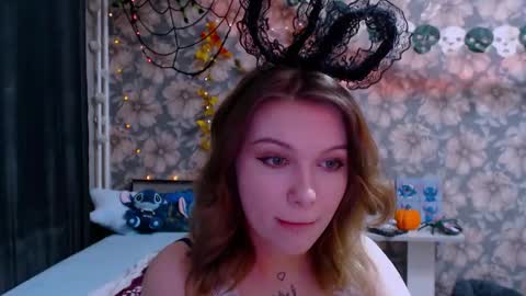 Alice online show from November 3, 12:35 am