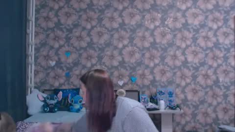 Alice online show from March 3, 4:57 pm