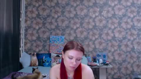 Alice online show from May 6, 1:25 am