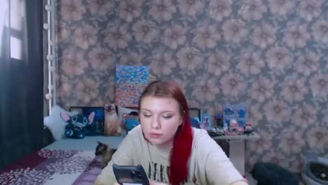 Alice online show from May 7, 1:44 am