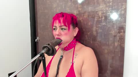 sashamature  online show from January 7, 7:59 pm