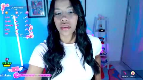 Snapshot of aaliyahass chatting on October 14, 1:17 am Aaliyahass online show from October 14, 1:17 am