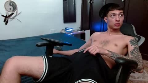 Snapshot of aarman_bannana chatting on November 14, 4:28 pm aarman online show from November 14, 4:28 pm