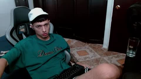 Snapshot of aarman_bannana chatting on January 10, 5:15 pm aarman online show from January 10, 5:15 pm