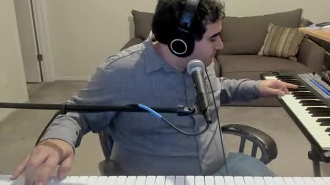 Snapshot of aaroleplayer chatting on October 26, 12:38 am Aaron online show from October 26, 12:38 am