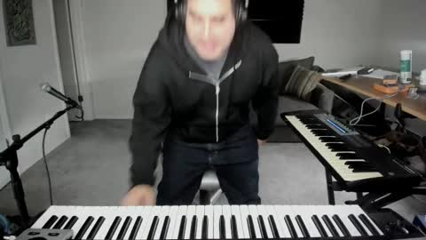 Snapshot of aaroleplayer chatting on November 15, 5:09 pm Aaron online show from November 15, 5:09 pm