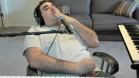 Aaron online show from May 25, 10:38 pm