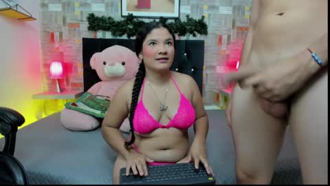 Aaron y Antonella online show from December 10, 8:16 pm