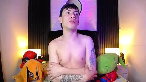 Aaron online show from January 4, 5:16 pm