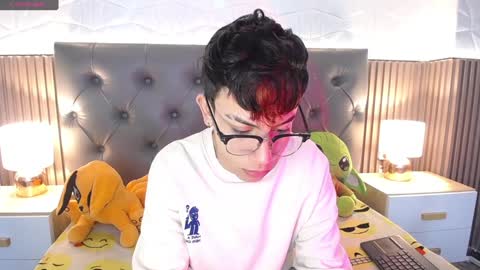 Aaron online show from January 7, 3:02 pm