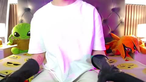 Aaron online show from January 10, 5:13 pm
