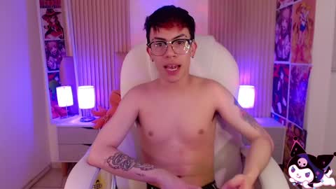 Aaron online show from January 15, 10:35 pm