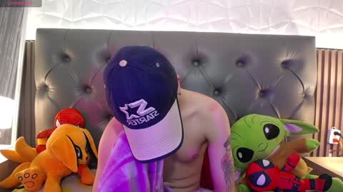 Aaron online show from January 29, 5:45 pm