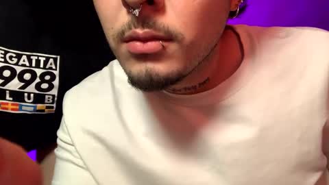 Aaron online show from March 4, 2:17 am