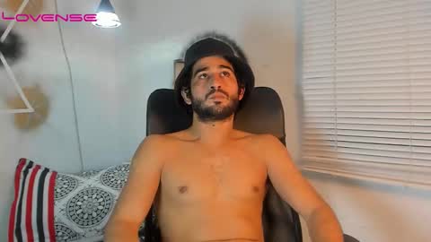 aaron_haren1 online show from September 15, 5:18 am