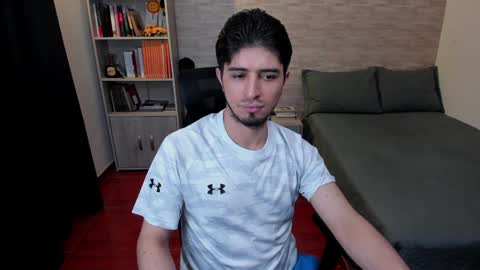 Aaron online show from January 10, 11:18 pm