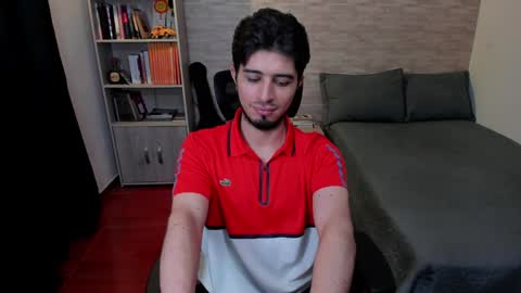 Aaron online show from January 24, 11:45 pm