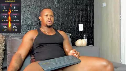 Aaron online show from December 6, 5:11 pm
