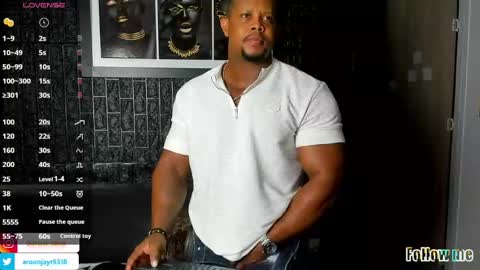 Aaron online show from September 28, 8:52 am