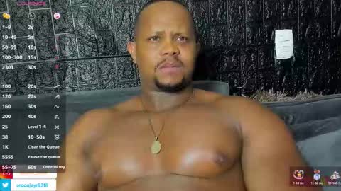 Aaron online show from November 15, 5:27 am