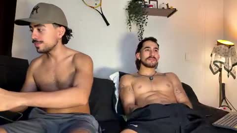 aaron_wheel online show from August 7, 2:13 am
