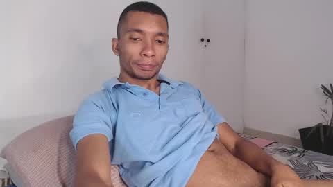Heyy my name is Aaron online show from February 18, 10:16 am