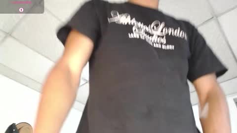 Snapshot of aaronblack1_ chatting on September 22, 1:51 am Heyy my name is Aaron online show from September 22, 1:51 am