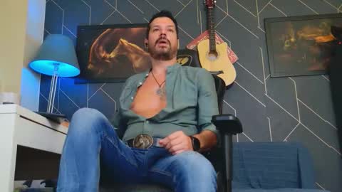 Aaron online show from September 23, 5:43 am