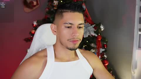 AARON  online show from December 11, 6:25 am