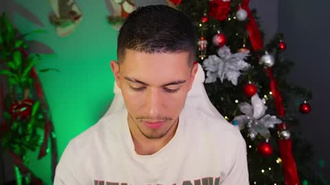 AARON  online show from December 26, 5:15 am