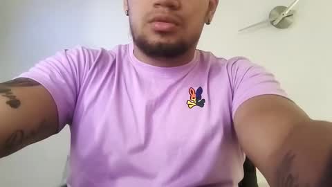 Snapshot of aaronhunter__ chatting on January 13, 1:06 pm ig aaron hunter123 online show from January 13, 1:06 pm