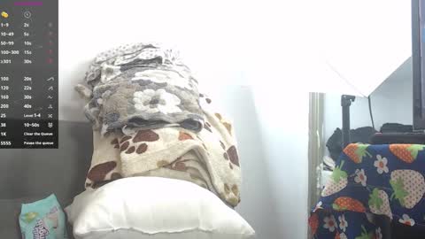 Snapshot of aaronhunter__ chatting on February 8, 11:02 pm ig aaron hunter123 online show from February 8, 11:02 pm