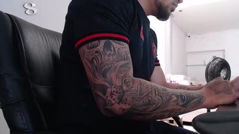 Snapshot of aaronhunter__ chatting on February 11, 6:22 pm ig aaron hunter123 online show from February 11, 6:22 pm