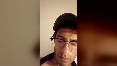 aaronpanemorfi2 online show from July 29, 8:01 am