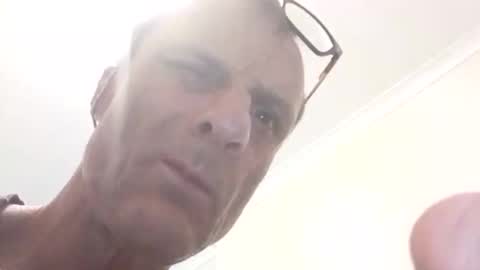 Snapshot of aazzaa125 chatting on October 18, 4:04 am aazzaa125 online show from October 18, 4:04 am