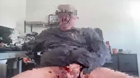 ab2012222 online show from April 29, 9:10 pm